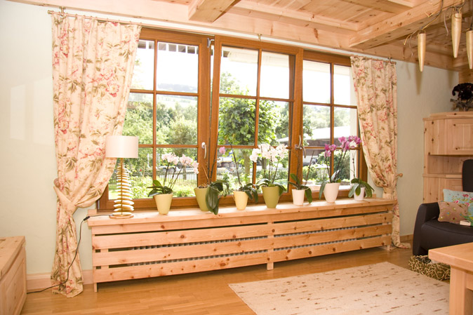 Komplette Wohnzimmereinrichtung aus Kiefer