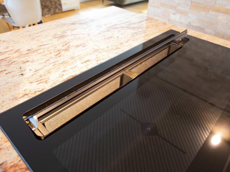 10 eingebauter Dunstabzug